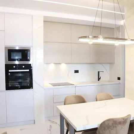 Merxhan's Apartment